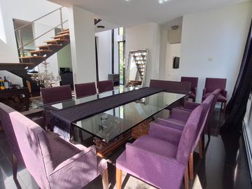 Casa de 5 ambientes en Alquiler en Barrio Cerrado La Montura