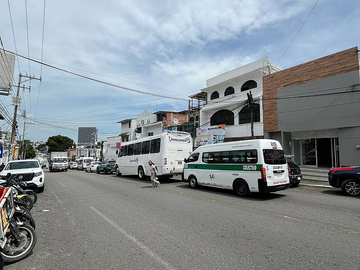 LOCAL EN RENTA EN LA 9A SUR ORIENTE