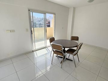 Venta Departamento 1 Amb c/balcon en Flores