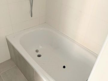 Venta Departamento 1 Amb c/balcon en Flores