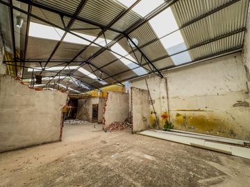 ALQUILER - DEPOSITO - VILLA SOLDATI - 340m2 MIXTURA 4