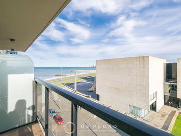 Departamento 3 ambientes en Marina Banus I, con cochera y baulera - Parque Luro