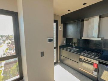 Departamento 3 ambientes en Marina Banus I, con cochera y baulera - Parque Luro
