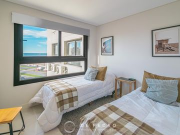 Departamento 3 ambientes en Marina Banus I, con cochera y baulera - Parque Luro