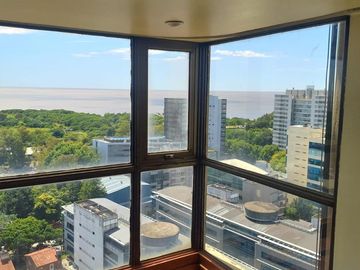 Venta V. Lopez 4 amb. dep. coch. piso 19 vista plena al rio