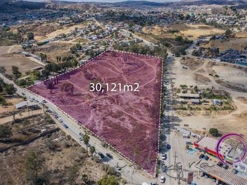 Terreno comercial en venta
