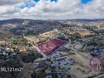 Terreno comercial en venta