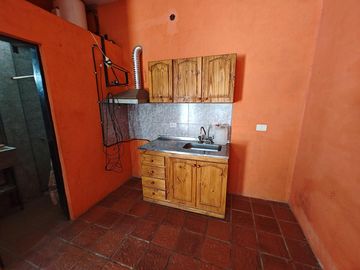 Casa en dos plantas en venta en V. Dorrego - Gonzalez Catan