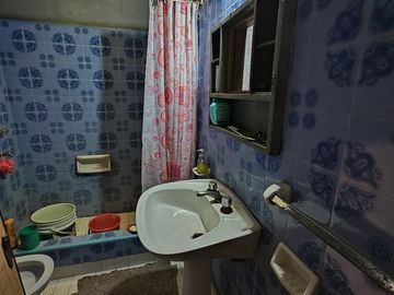 Casa en dos plantas en venta en V. Dorrego - Gonzalez Catan
