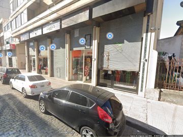 VENTA  DE LOCAL COMERCIAL 118,65  M2 EN FLORES - ZONA COMERCIAL AV AVELLANEDA FLORES