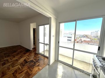 DEPARTAMENTO VENTA 2 AMBIENTES BALCON FLORIDA EXCELENTE UBICACION