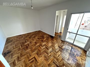 DEPARTAMENTO VENTA 2 AMBIENTES BALCON FLORIDA EXCELENTE UBICACION