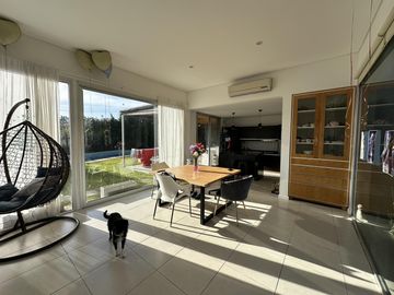 Casa de 4 ambientes en una planta - APTA CREDITO