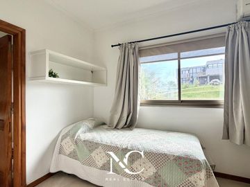 Casa en venta en Costa Esmeralda a la cancha de Golf