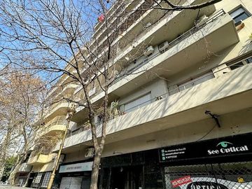 Departamento en Barracas 4 ambientes con dependencia a reciclar!
