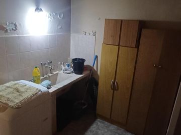 Casa y Lote lindero a metros de Ruta 21 en venta en G. Catan