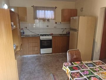 Casa y Lote lindero a metros de Ruta 21 en venta en G. Catan