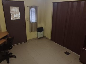 Casa y Lote lindero a metros de Ruta 21 en venta en G. Catan