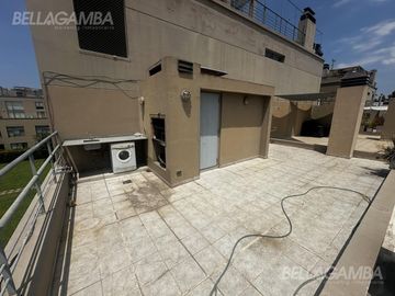 DEPARTAMENTO VENTA FLORIDA TRIPLEX 3 AMBIENTES TERRAZA PROPIA COCHERA