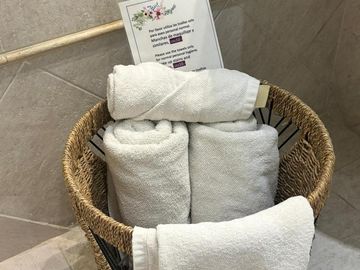 DEPTO 3 AMBIENTES AMOBLADO, PRECIO PAQUETE, 2 BAÑOS PUERTO MADERO