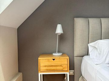 DEPTO 3 AMBIENTES AMOBLADO, PRECIO PAQUETE, 2 BAÑOS PUERTO MADERO