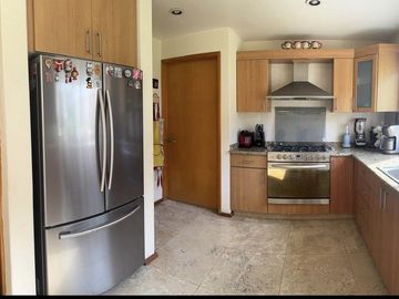 CASA EN VENTA EN LOMA DE VALLE ESCONDIDO, ATIZAPÁN DE ZARAGOZA