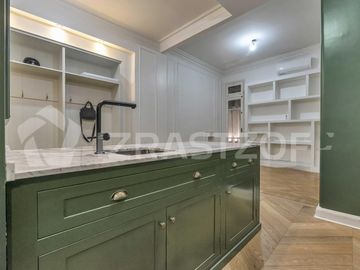 Departamento francés en alquiler en Recoleta de 4 ambientes reciclado