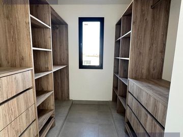 Casa en San Ramon, Pilar del este.