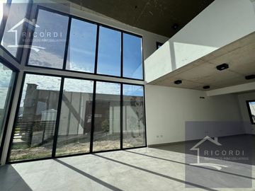 Casa en San Ramon, Pilar del este.
