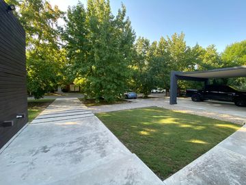 Casa de 5 ambientes con Jardín y Pileta en Venta - Barrio Cerrado Altos del Pilar