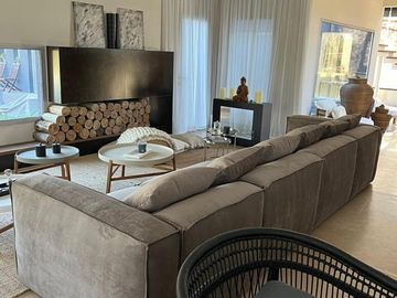 Casa de 5 ambientes con Jardín y Pileta en Venta - Barrio Cerrado Altos del Pilar