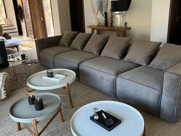 Casa de 5 ambientes con Jardín y Pileta en Venta - Barrio Cerrado Altos del Pilar