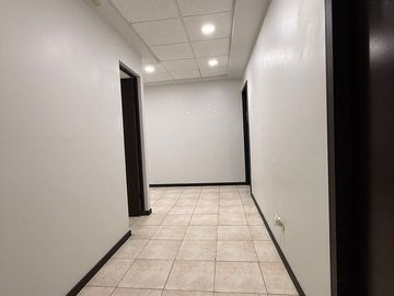 Consultorio | Local 20m2 en Renta frente a Hospital San José