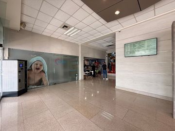 Consultorio | Local 20m2 en Renta frente a Hospital San José