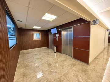 Consultorio | Local 20m2 en Renta frente a Hospital San José