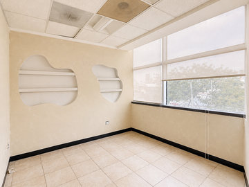 Consultorio | Local 15m2 en Renta frente a Hospital San José