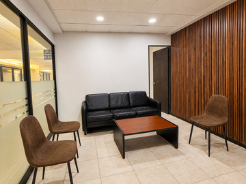 Consultorio | Local 19m2 en Renta frente a Hospital San José