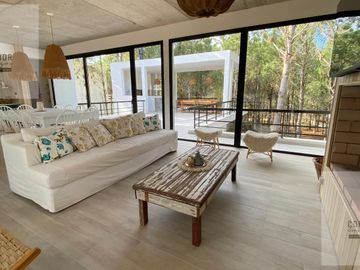 ALQUILER TEMPORAL, CASA, COSTA ESMERALDA, BARRIO MARITIMO III, LOTE AL 100, 5 AMBIENTES
