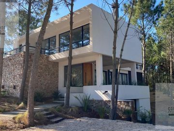 ALQUILER TEMPORAL, CASA, COSTA ESMERALDA, BARRIO MARITIMO III, LOTE AL 100, 5 AMBIENTES