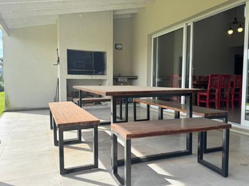 Casa en Alquiler Temporal Costa Esmeralda Barrio Residencial I, 4 Dormitorios 3 Baños