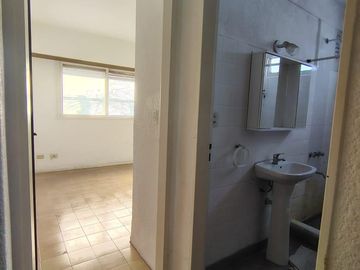 VENTA DEPARTAMENTO FLORIDA DOS AMBIENTES