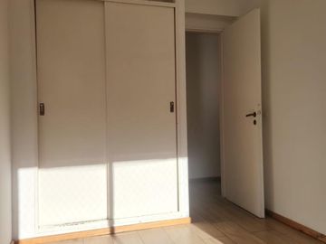 ALQUILER 3 ambientes con balcón en excelente ubicación. Belgrano