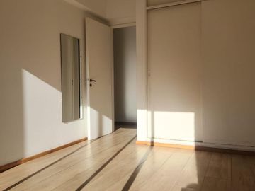 ALQUILER 3 ambientes con balcón en excelente ubicación. Belgrano