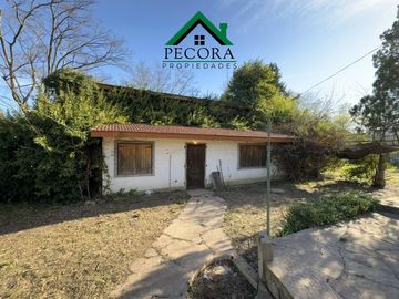 Casa quinta a reciclar - 9 de julio esq Juan León  Matheu - Escobar
