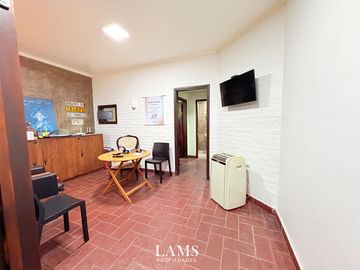 Importante local sobre Av. Luro en Venta y Alquiler