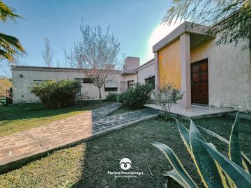 Casa en La Granja - Villa Animí