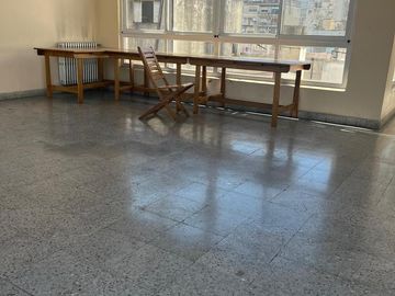 Departamento de dos ambientes en alquiler en Recoleta