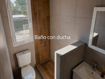 CASA 5 AMBIENTES EN VENTA, PARQUE SAKURA, EXALTACION DE LA CRUZ