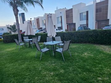 Casa en renta amueblada en Privada en Santa Fe Juriquilla Queretaro