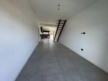 Departamento de 3 ambientes a estrenar de gran superficie - Don Torcuato.